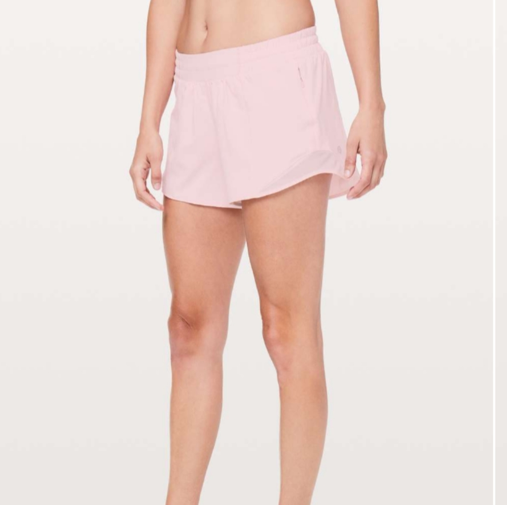 Lululemon Hotty Hot Shorts 4" Low Rise Dusty Pink Size 6